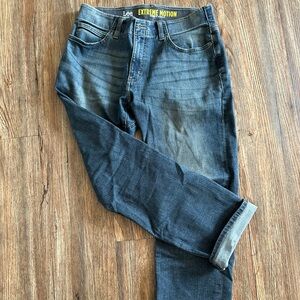 🔥🔥Lee straight fit jeans (extreme motion)🔥🔥